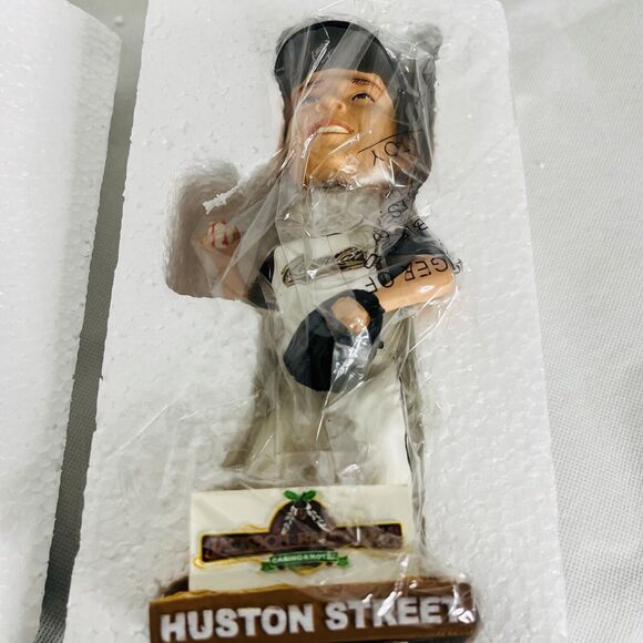 Huston Street Bobblehead Sacramento River Cats Oakland A's SGA - Picture 3 of 10